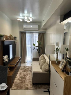 Ellie's Place Shore 3 T3